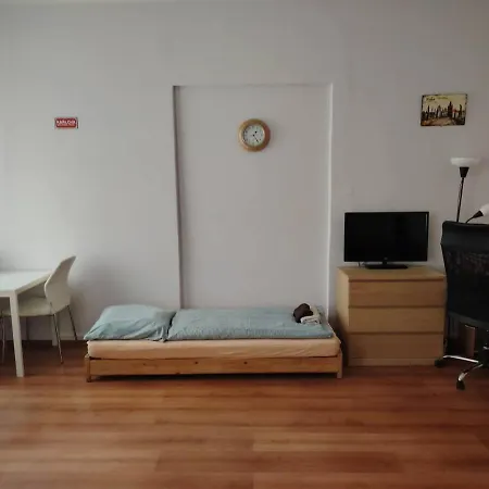Spacious In * Prag